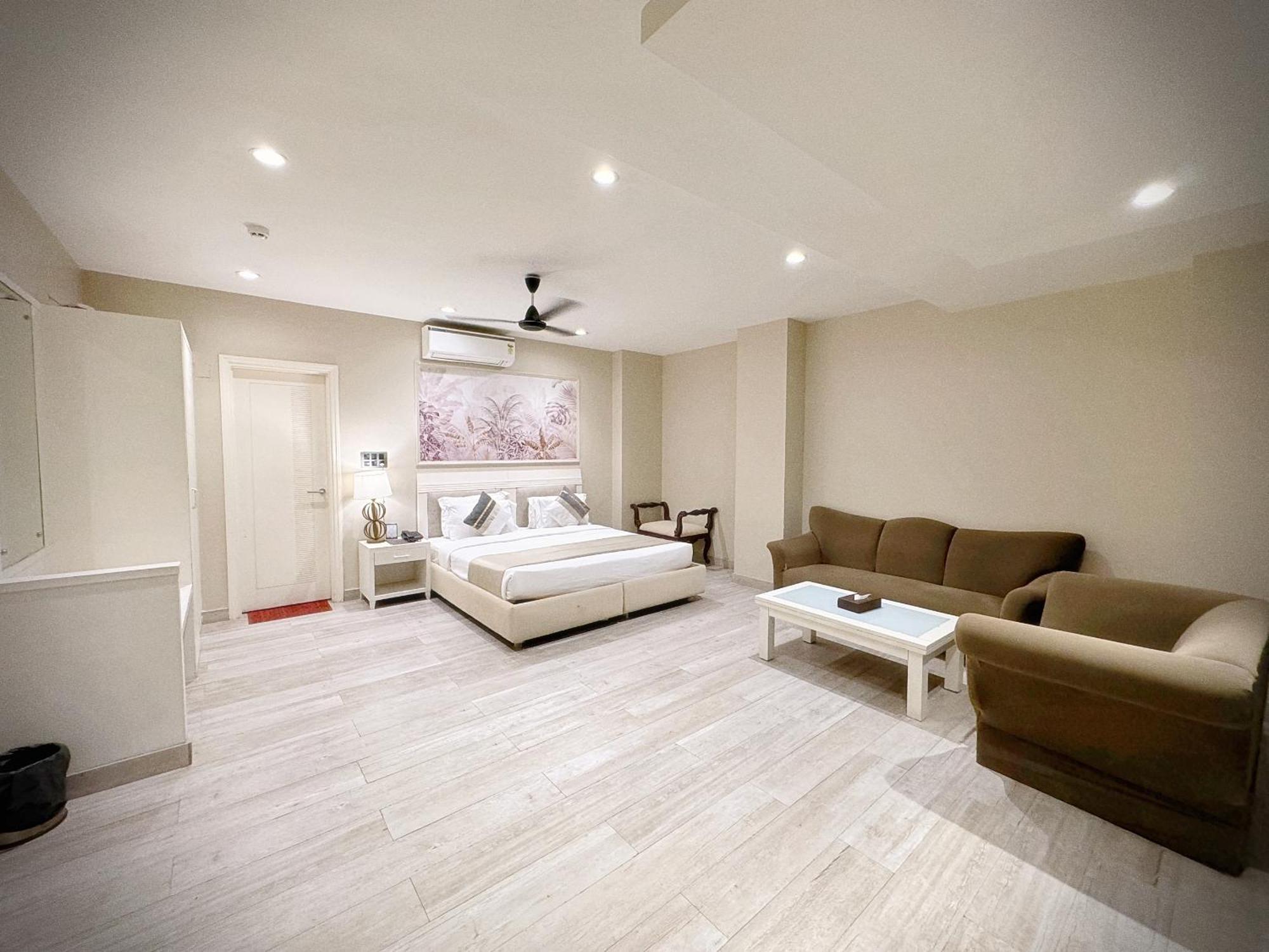 Skon Boutique By Orion Hotels Yeni Delhi Dış mekan fotoğraf